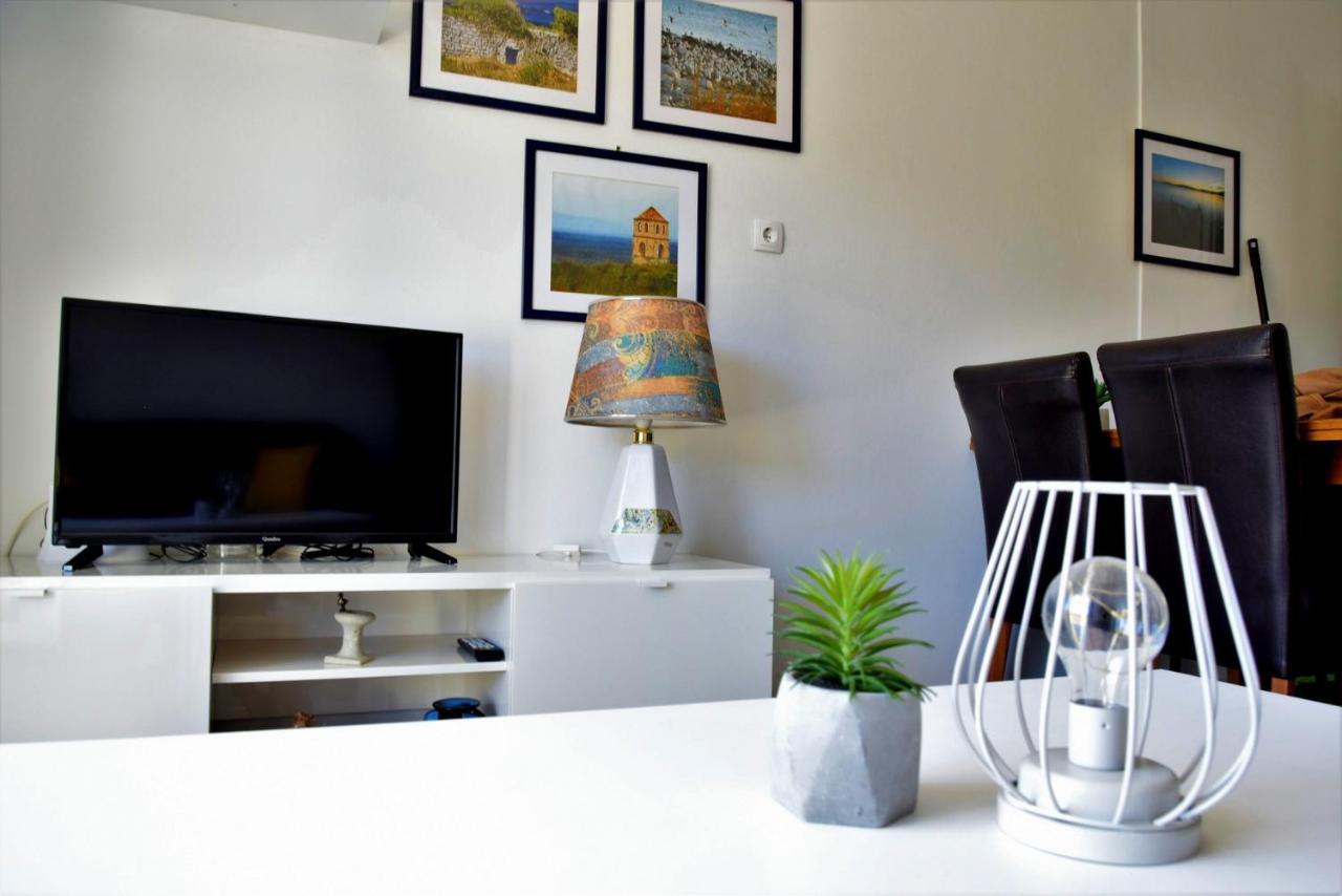 Rab City Apartment Greeny Rab Town Exterior photo